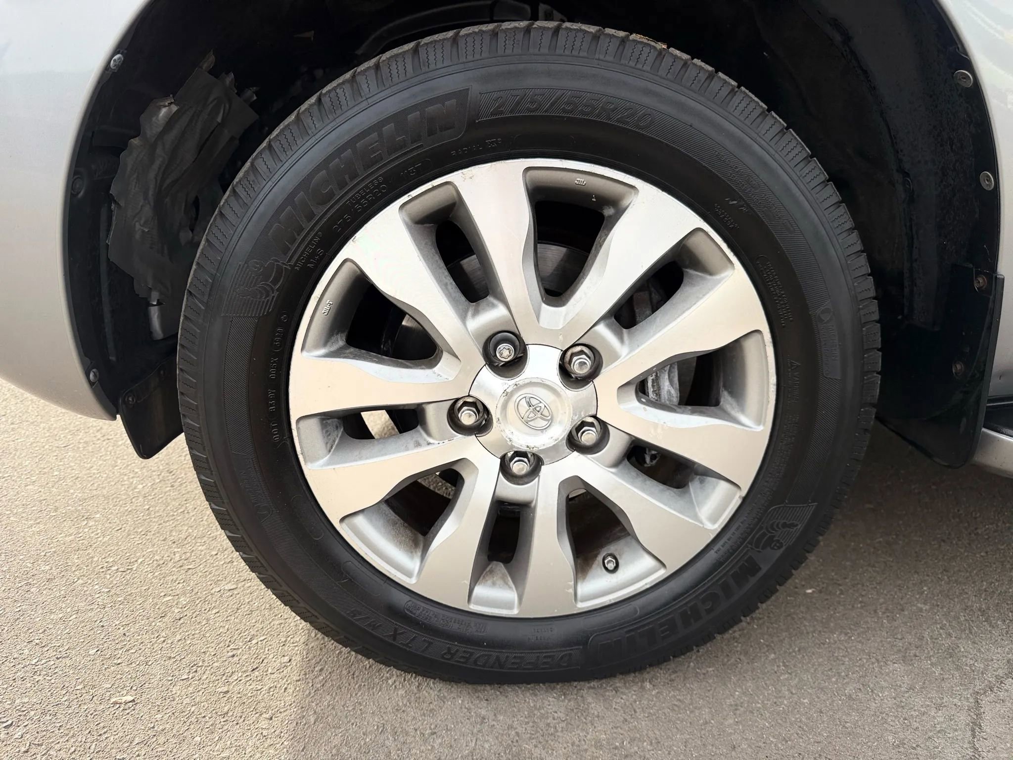 Used 2008 Toyota Sequoia Limited image 41