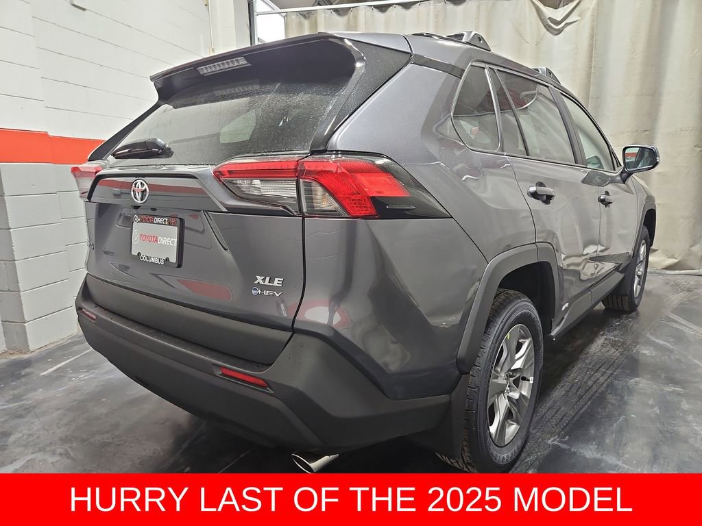 New 2025 Toyota RAV4 XLE image 7