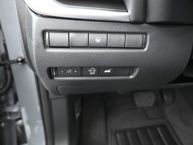 New 2026 Nissan Rogue SV w/ Cold Weather Package FWD image 21