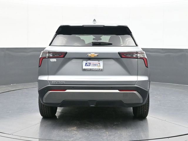 Used 2025 Chevrolet Equinox LT image 11