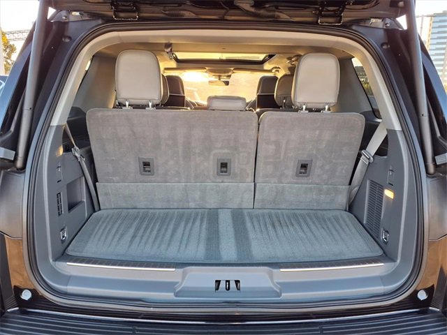 Used 2020 Lincoln Navigator Reserve w/ Luxury Package image 25