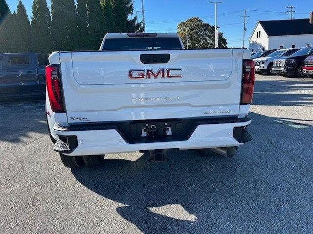 New 2026 GMC Sierra 3500 Denali w/ Denali Reserve Package image 5
