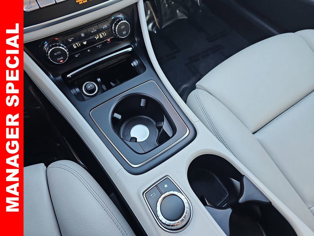 Used 2018 Mercedes-Benz GLA 250 image 26