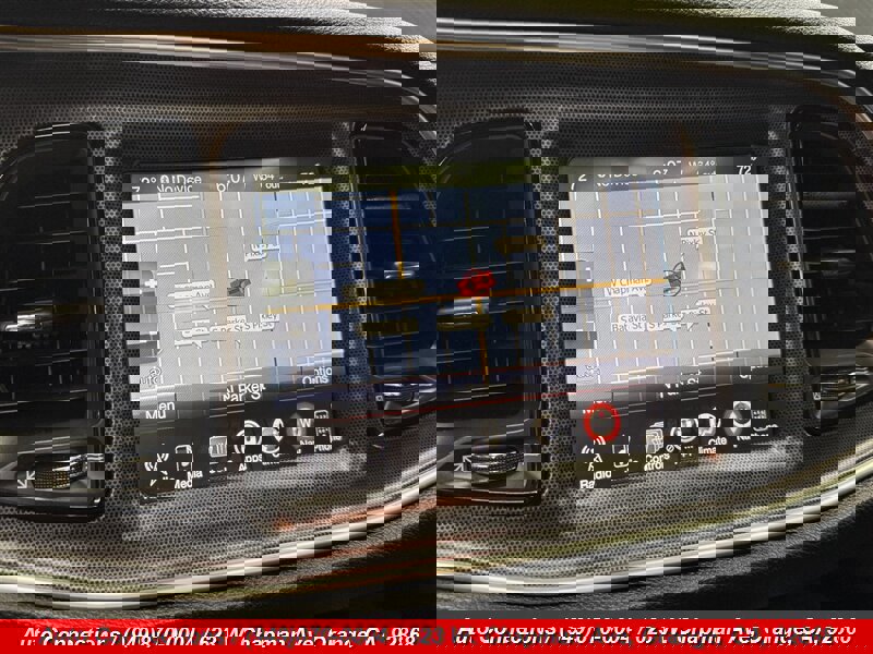 Used 2015 Dodge Challenger SXT Plus w/ Technology Group RWD image 17