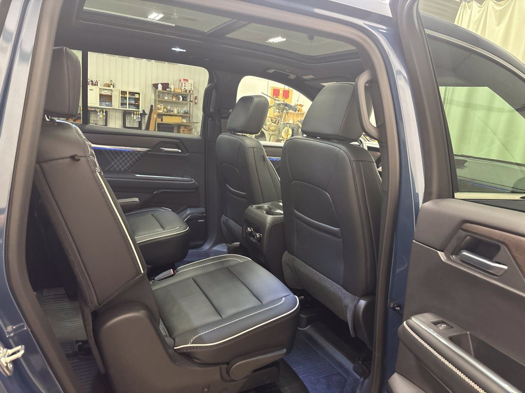 Used 2026 GMC Acadia Denali w/ Super Cruise Package AWD/4WD image 18