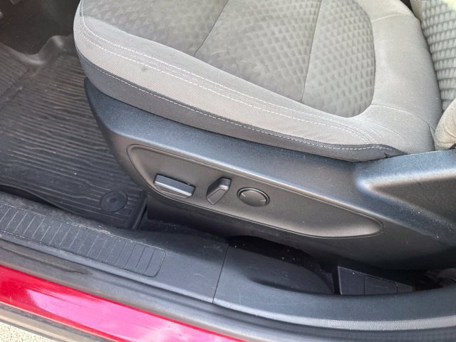 Used 2021 Ford Escape SE w/ SE Sport Appearance Package FWD image 24