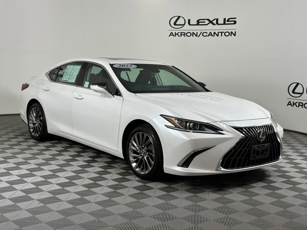 Used 2025 Lexus ES 350 Luxury w/ Technology Package image 3