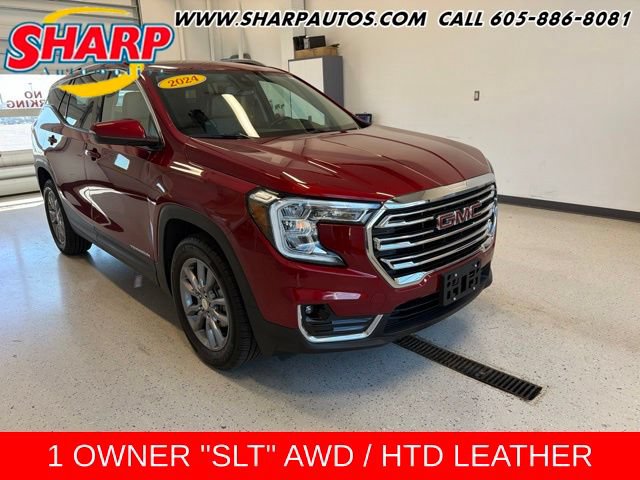 Used 2024 GMC Terrain SLT