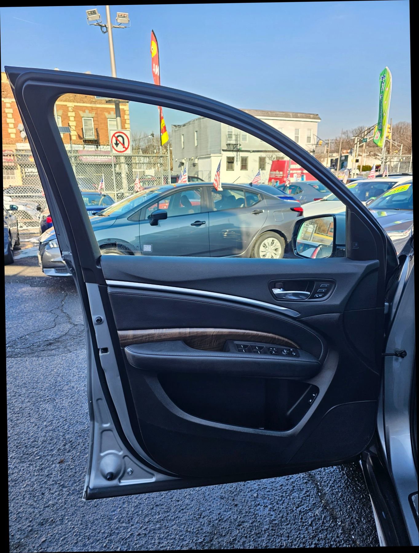 Used 2020 Acura MDX SH-AWD w/ Technology Package image 12