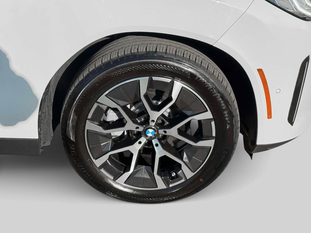 Certified 2025 BMW X3 xDrive30i w/ Premium Package image 6