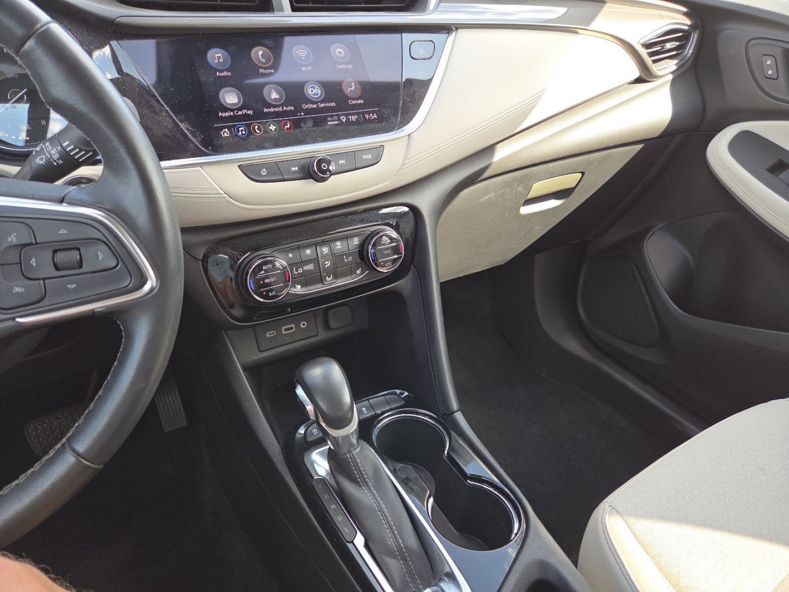Used 2021 Buick Encore GX Select FWD image 28