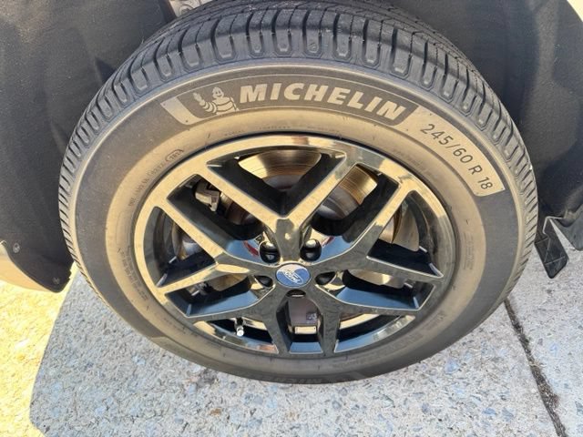 Used 2022 Ford Edge SEL AWD/4WD image 19