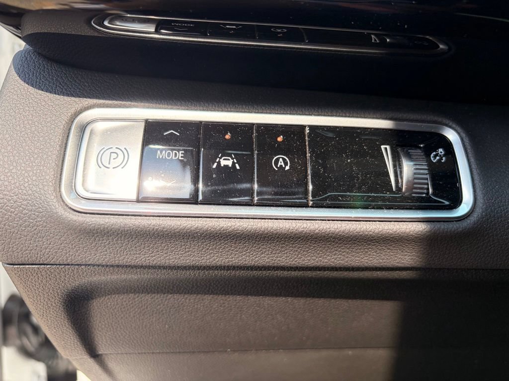 Used 2026 Buick Envision Sport Touring AWD/4WD image 32