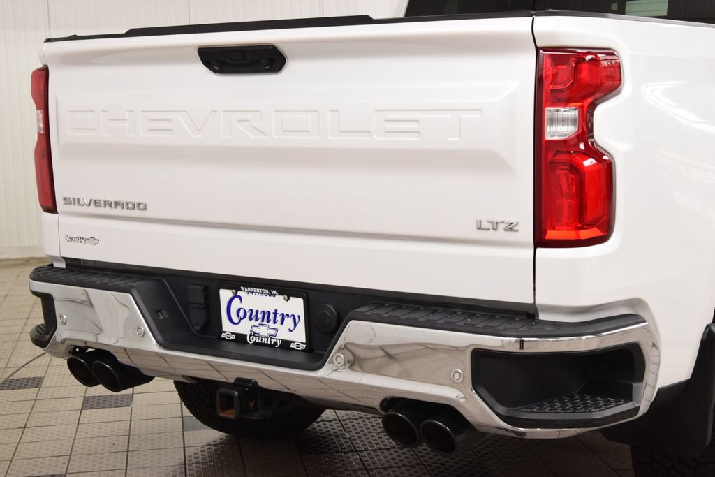 Used 2022 Chevrolet Silverado 1500 LTZ AWD/4WD image 23