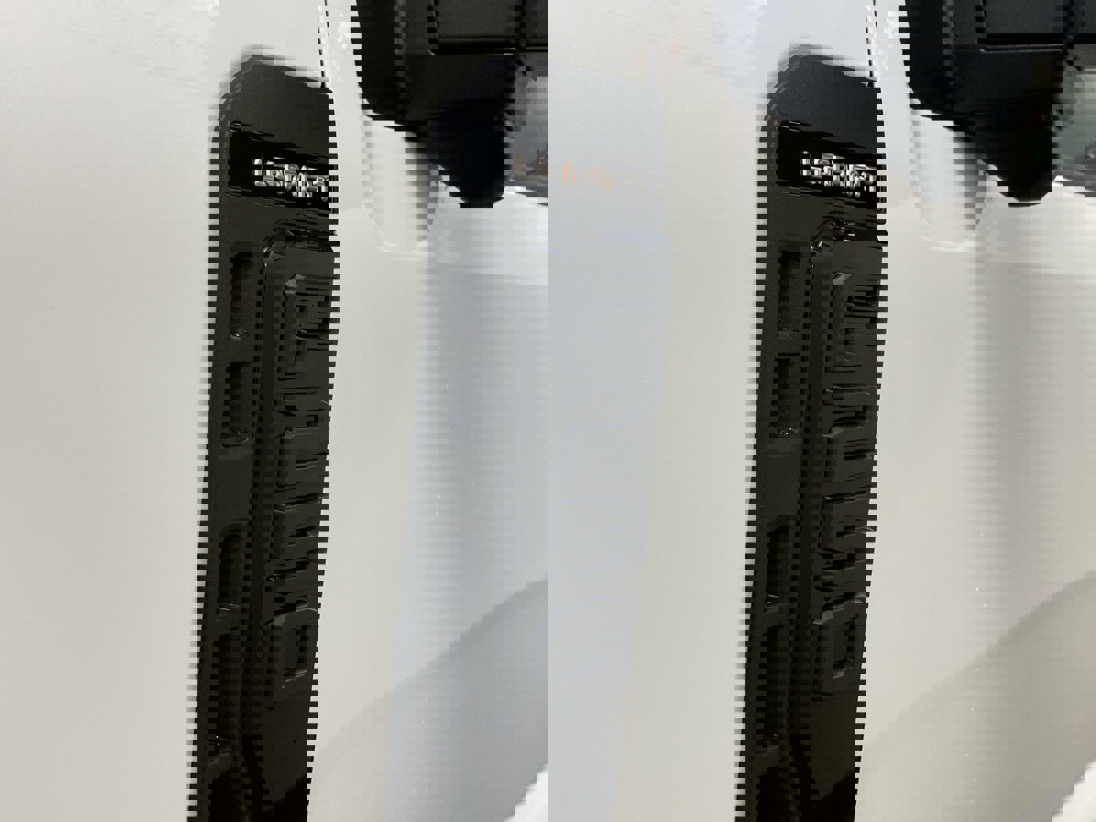 New 2026 Ford F250 Lariat w/ Black Appearance Package image 17