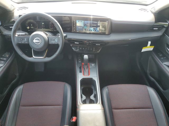 Certified 2025 Nissan Kicks SR image 13