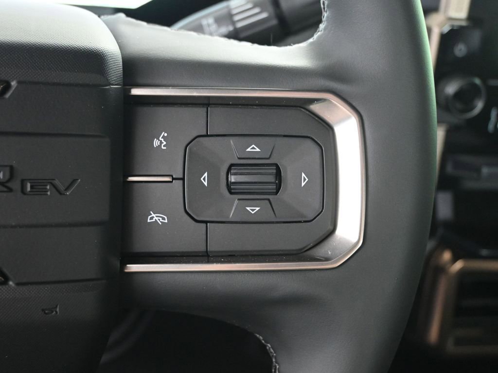 New 2025 GMC Hummer EV 2X w/ LPO, Dark Essentials Package image 35