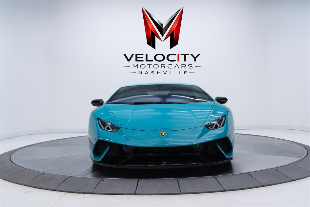 Used 2019 Lamborghini Huracan Performante AWD/4WD image 3