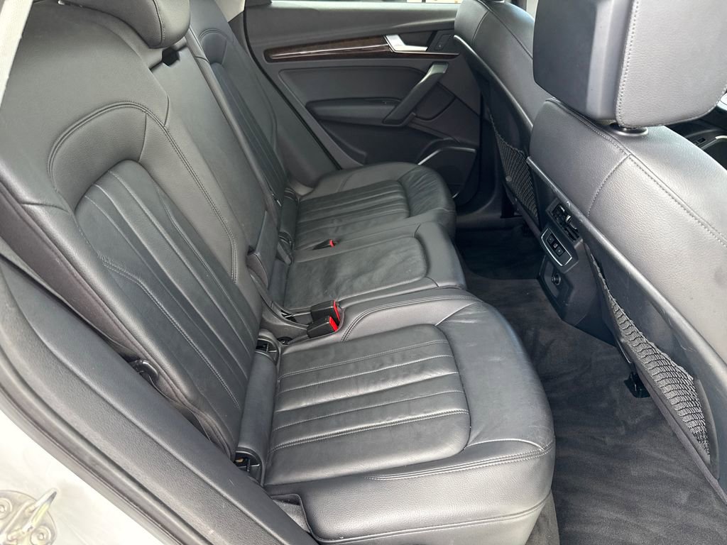 Used 2018 Audi Q5 2.0T Premium Plus w/ Premium Plus Package AWD/4WD image 17