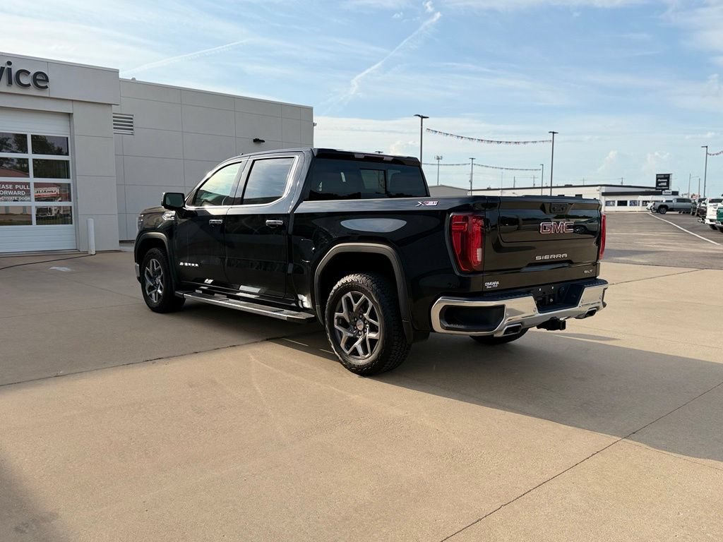 Used 2024 GMC Sierra 1500 SLT w/ SLT Premium Plus Package AWD/4WD image 6
