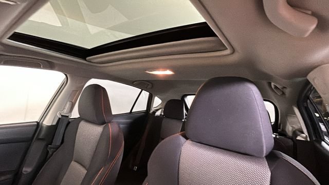 Used 2019 Subaru Crosstrek 2.0i Premium w/ Moonroof Package AWD/4WD image 12
