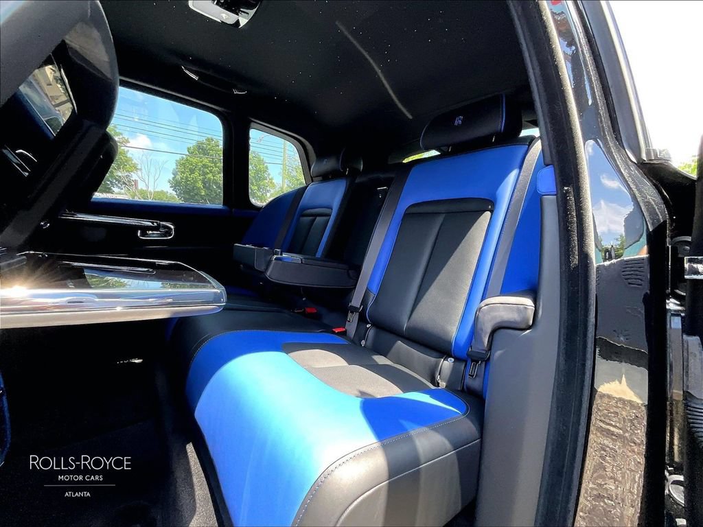 Certified 2023 Rolls-Royce Cullinan AWD/4WD image 24