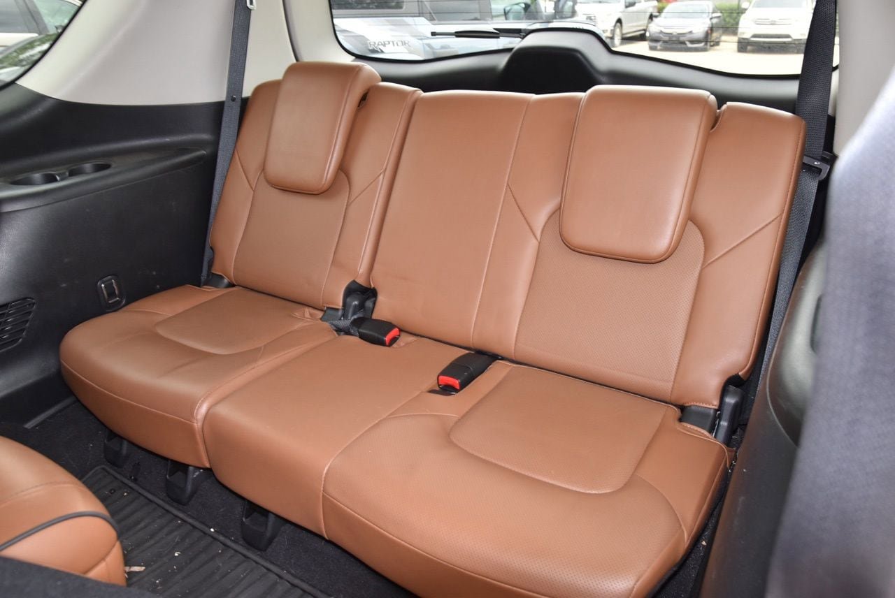 Used 2018 INFINITI QX80 2WD w/ Deluxe Technology Package image 11