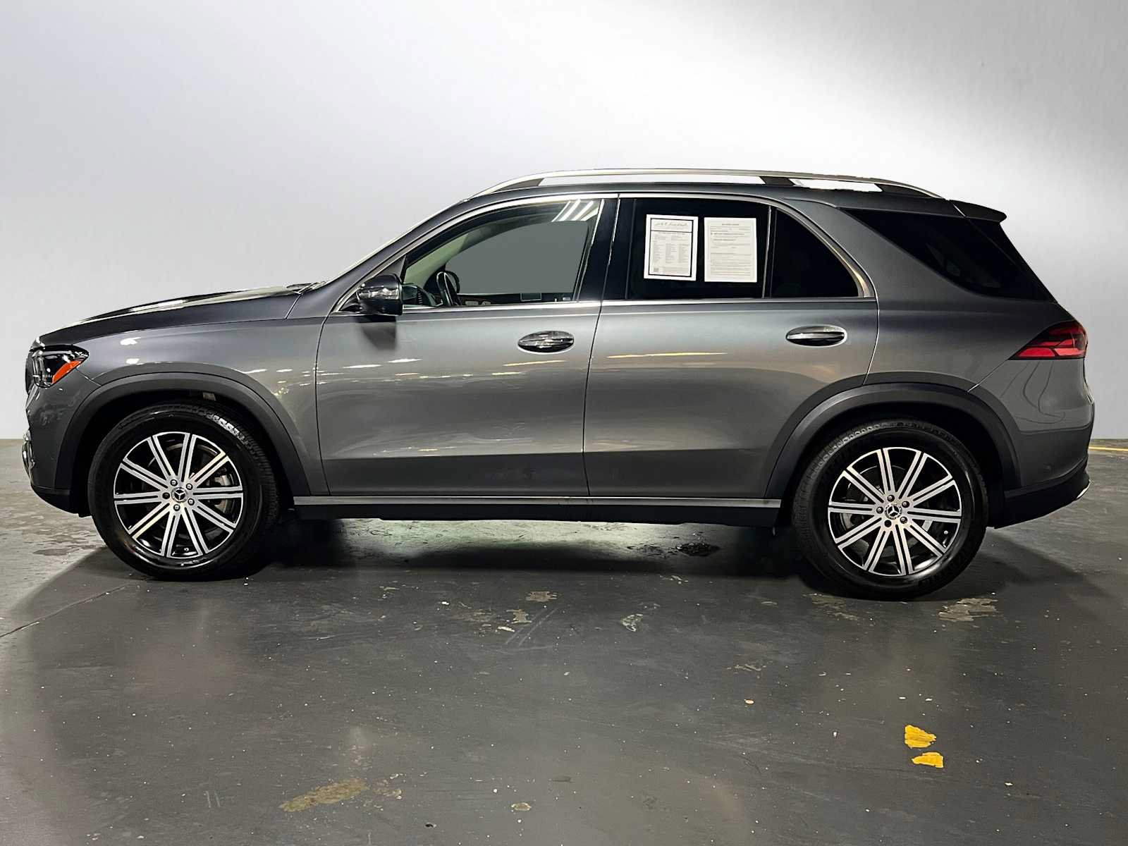 Used 2024 Mercedes-Benz GLE 450 4MATIC image 6