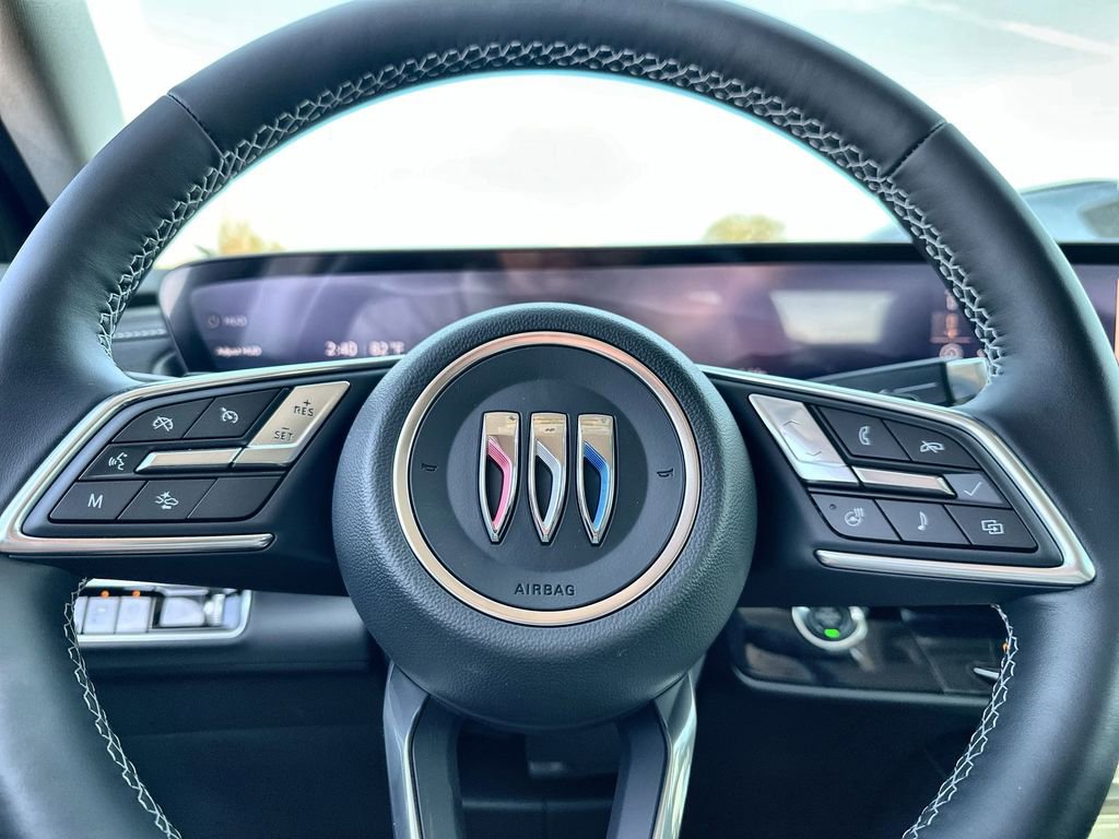 New 2026 Buick Envision Sport Touring image 33
