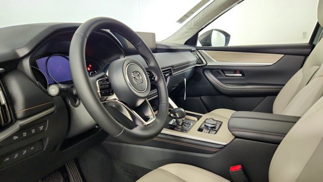 New 2026 MAZDA CX-90 3.3 Turbo w/ Preferred Package AWD/4WD image 11
