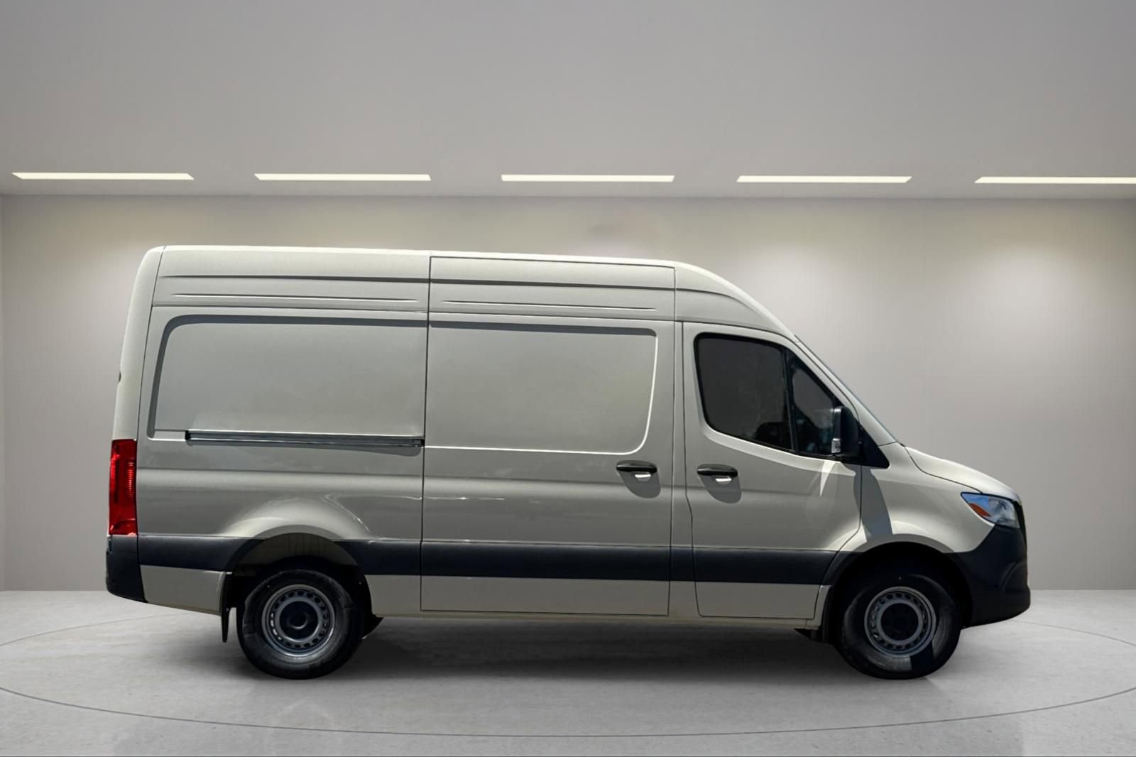 New 2025 Mercedes-Benz Sprinter 2500 image 3