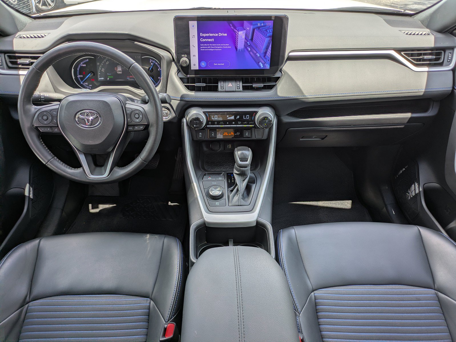 Used 2024 Toyota RAV4 XSE w/ Weather Package AWD/4WD image 13