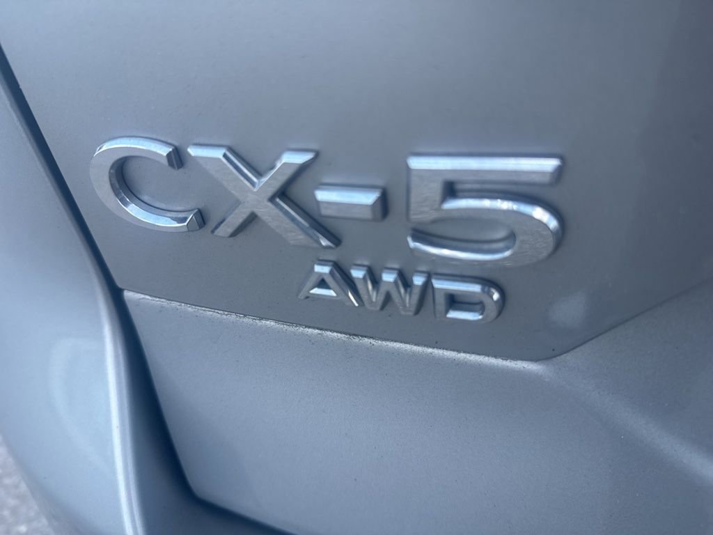 Used 2022 MAZDA CX-5 AWD 2.5 S w/ Premium Package image 6