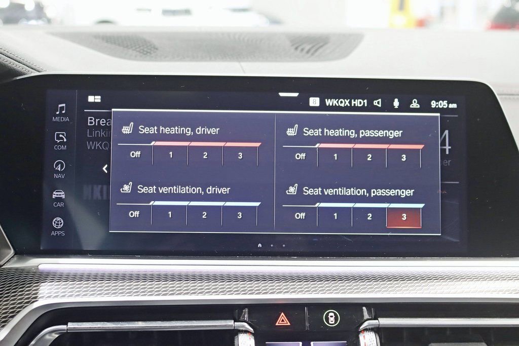 Used 2022 BMW X5 M50i image 27