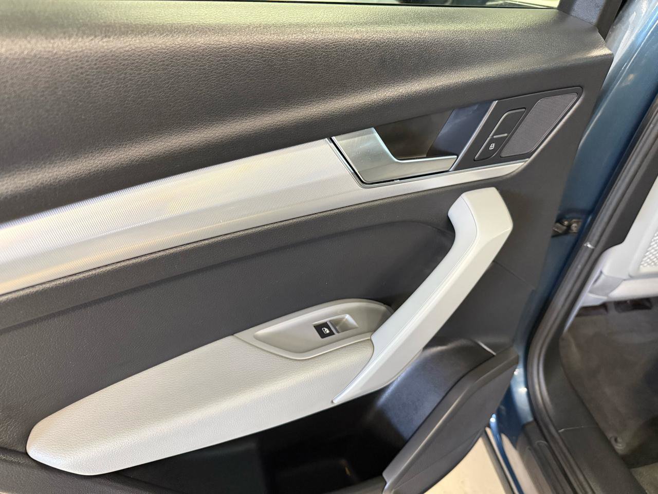 Used 2018 Audi Q5 2.0T Premium Plus w/ Premium Plus Package image 35