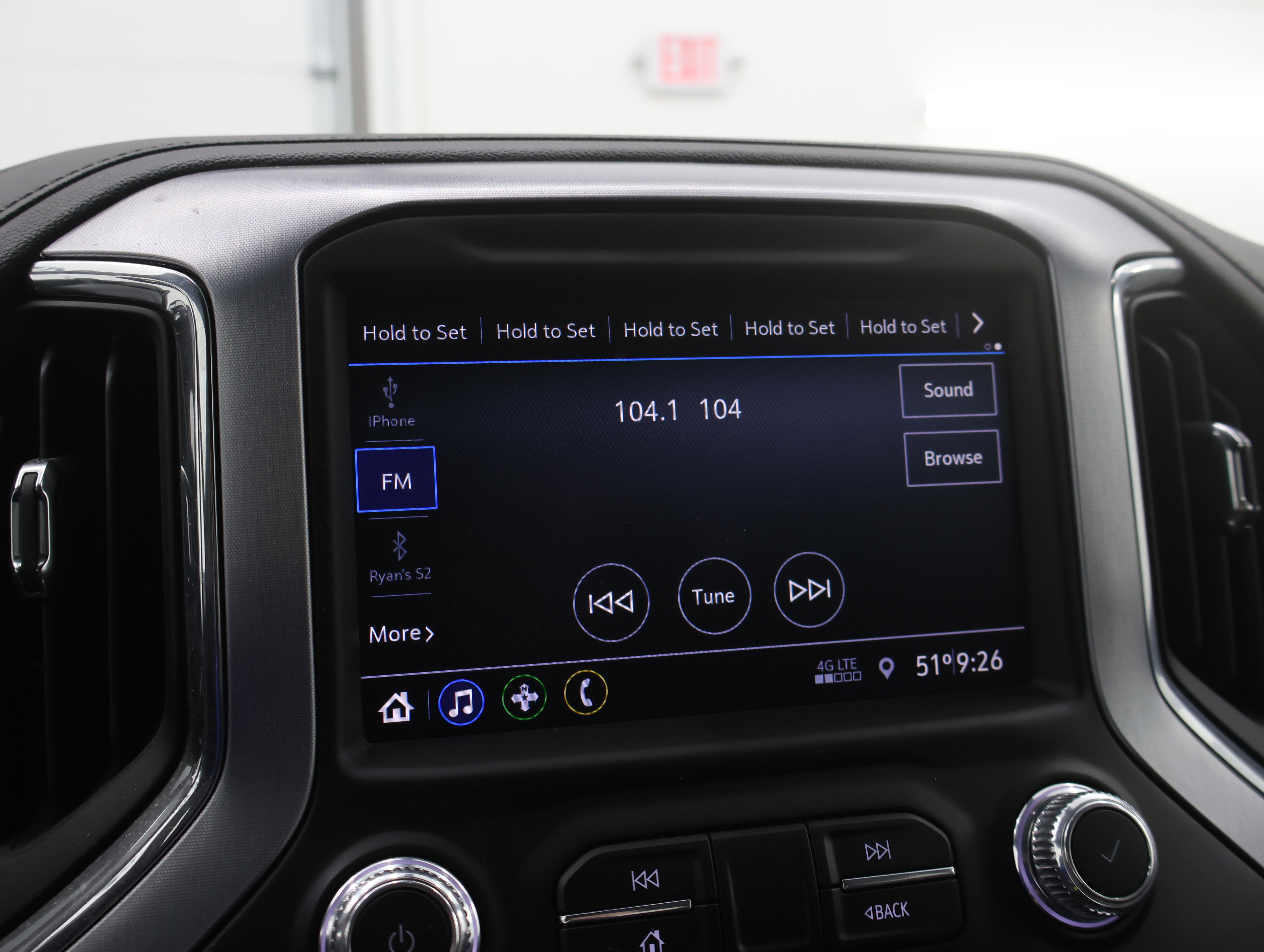 Used 2023 GMC Sierra 2500 SLE w/ SLE Convenience Package image 12