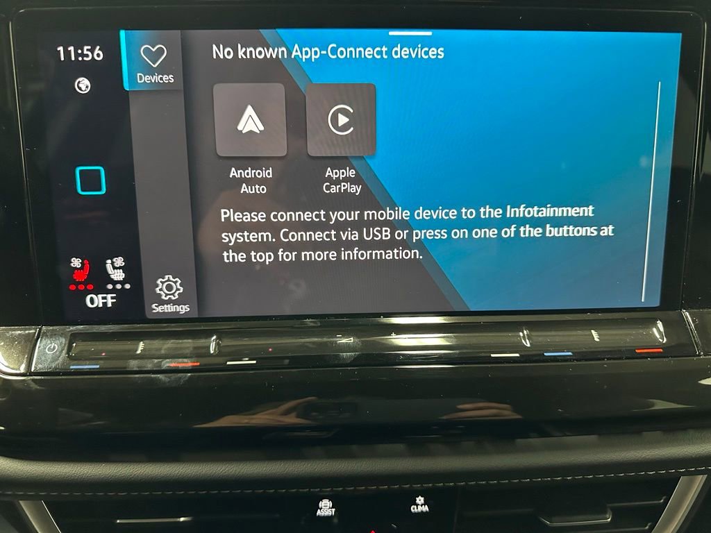 Used 2025 Volkswagen Atlas Cross Sport SE image 34