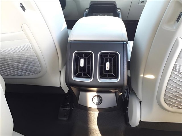 New 2025 Kia Sorento EX w/ EX Panoramic Sunroof Package image 23
