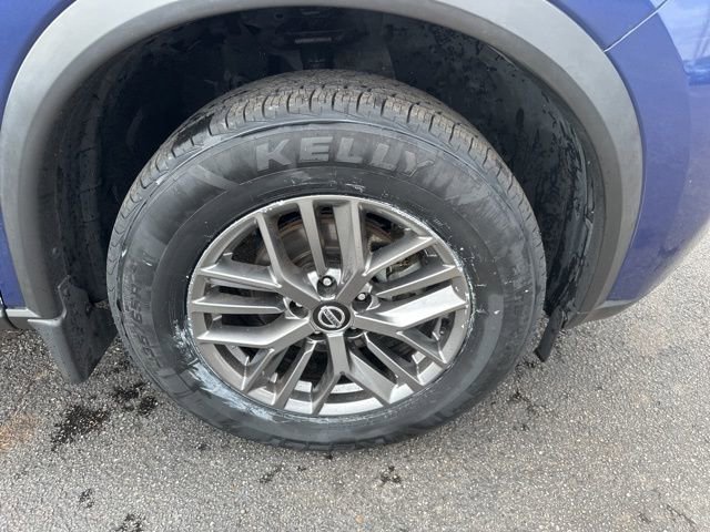 Used 2021 Nissan Rogue S image 4