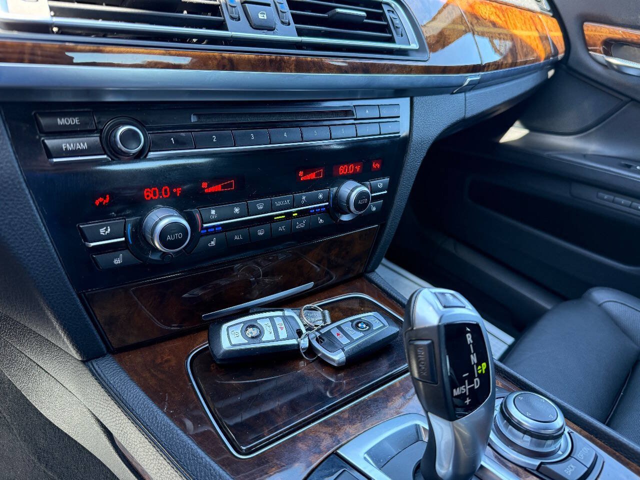 Used 2013 BMW 740Li xDrive AWD/4WD image 21