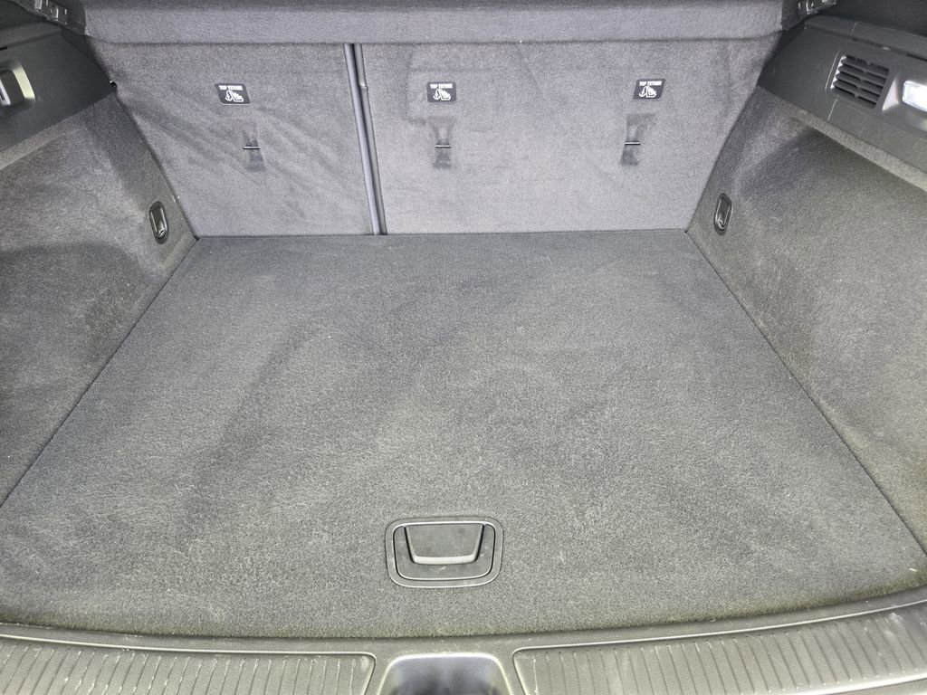 Used 2023 Buick Envision Essence w/ Technology Package I image 37