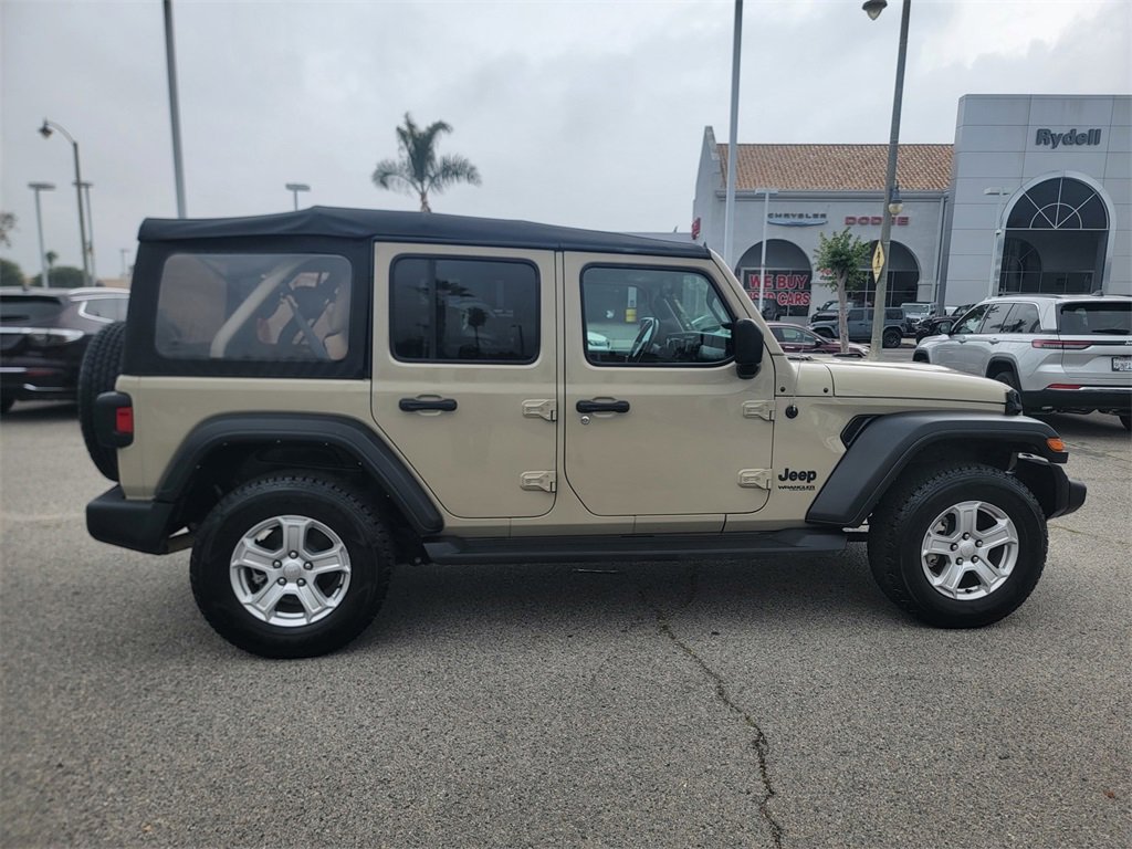 Used 2022 Jeep Wrangler Unlimited Sport image 4