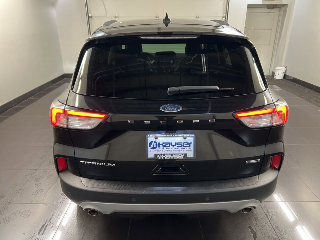 Certified 2020 Ford Escape Titanium image 5