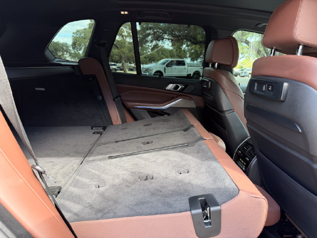 Used 2022 BMW X5 M50i w/ Executive Package AWD/4WD image 22