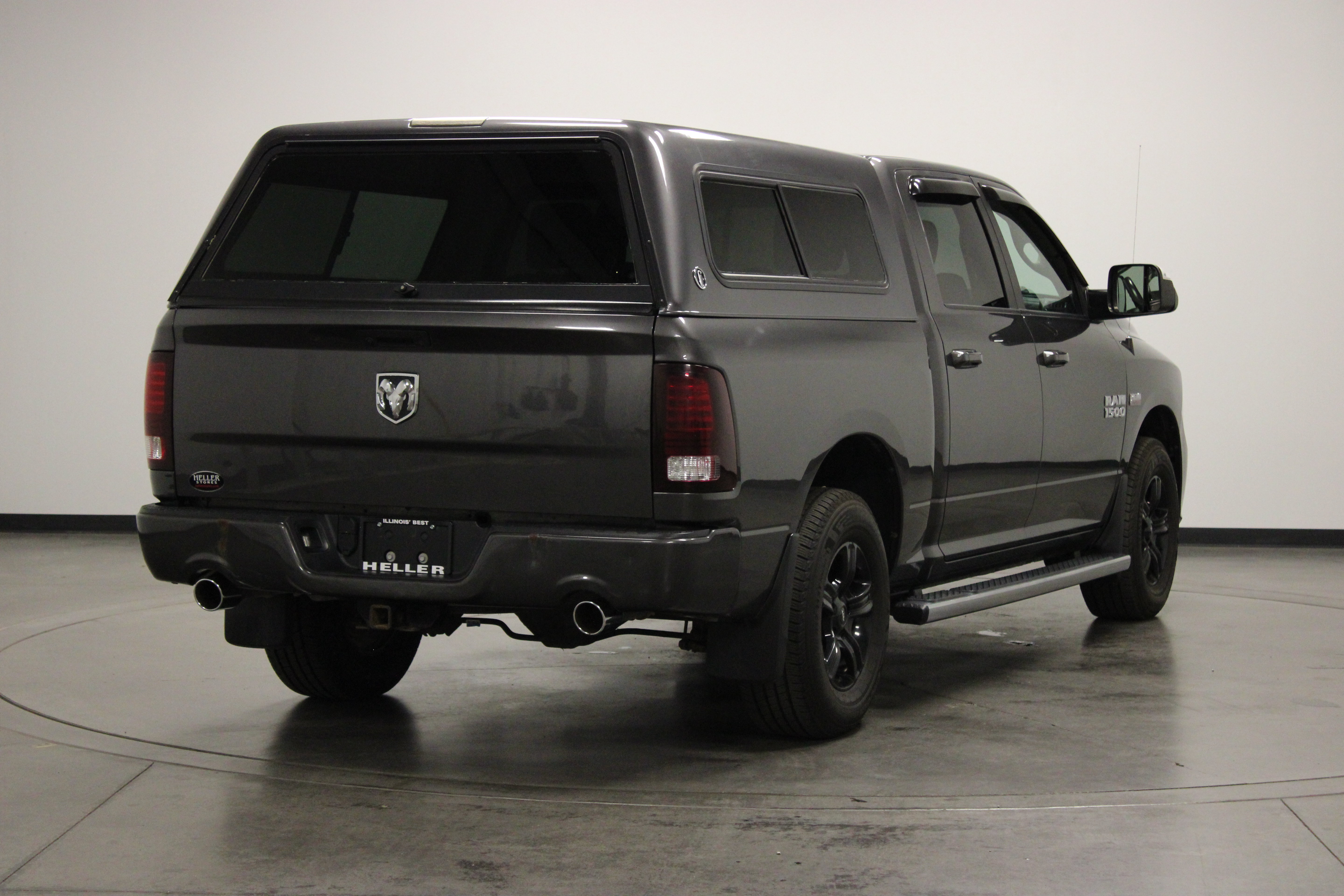 Used 2016 RAM 1500 Sport RWD image 8