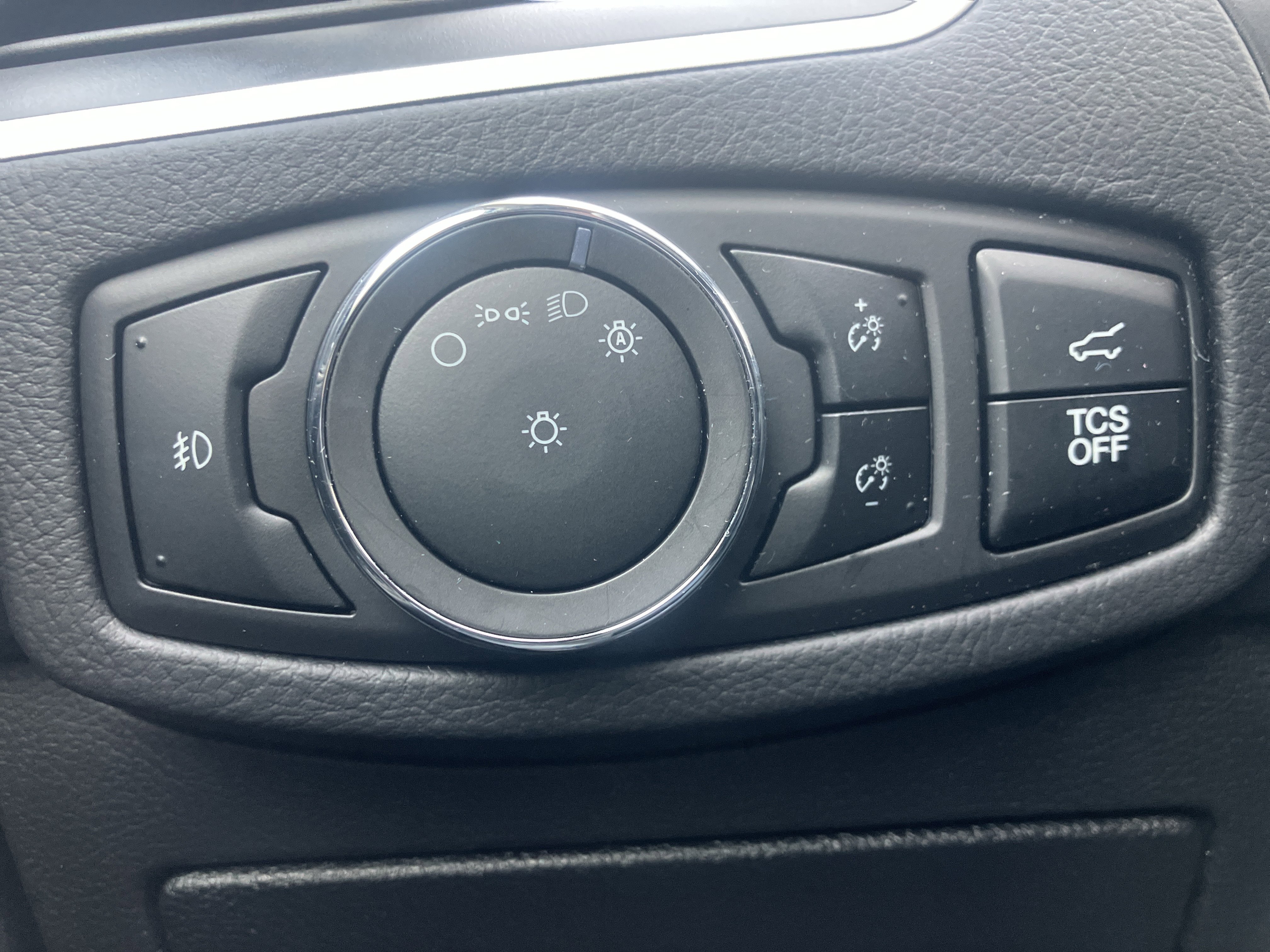 Used 2024 Ford Edge SEL w/ Convenience Package AWD/4WD image 23