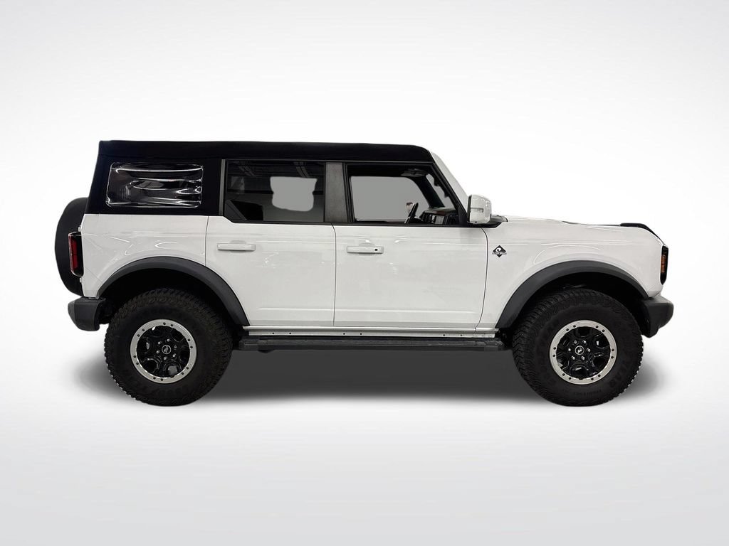 Used 2024 Ford Bronco Outer Banks w/ Sasquatch Package AWD/4WD image 6