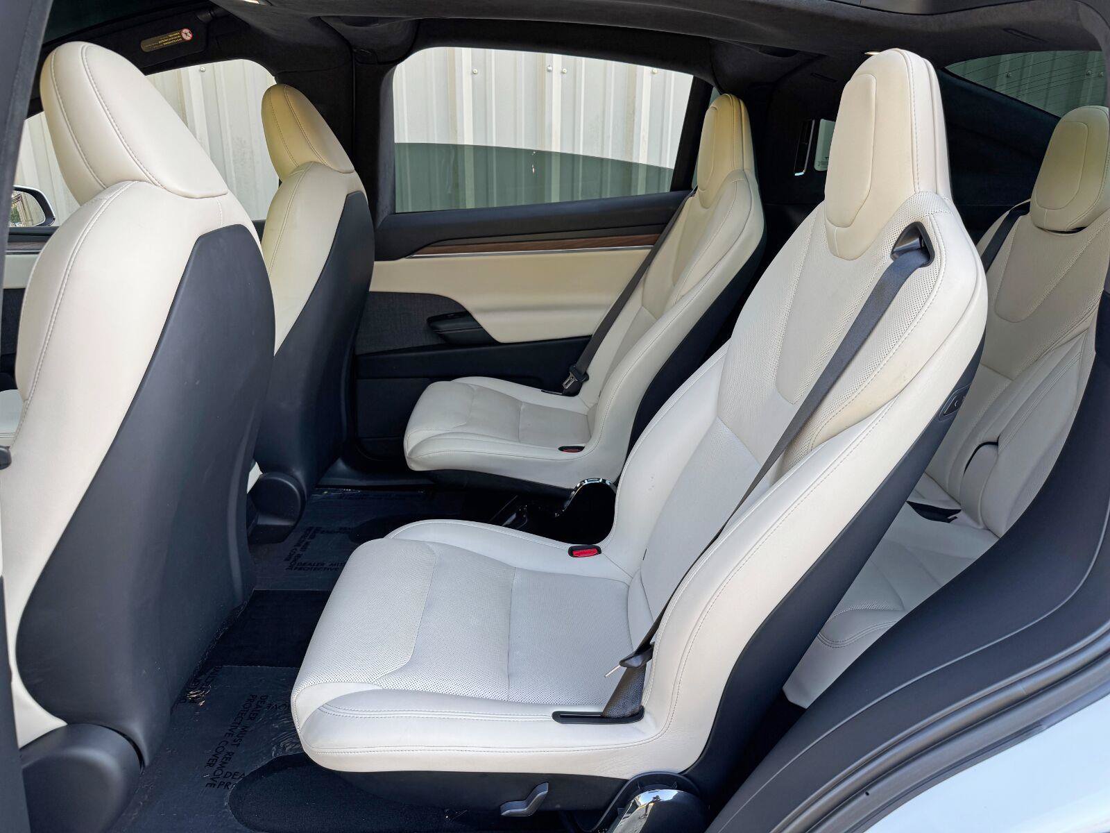 Used 2022 Tesla Model X AWD/4WD image 48