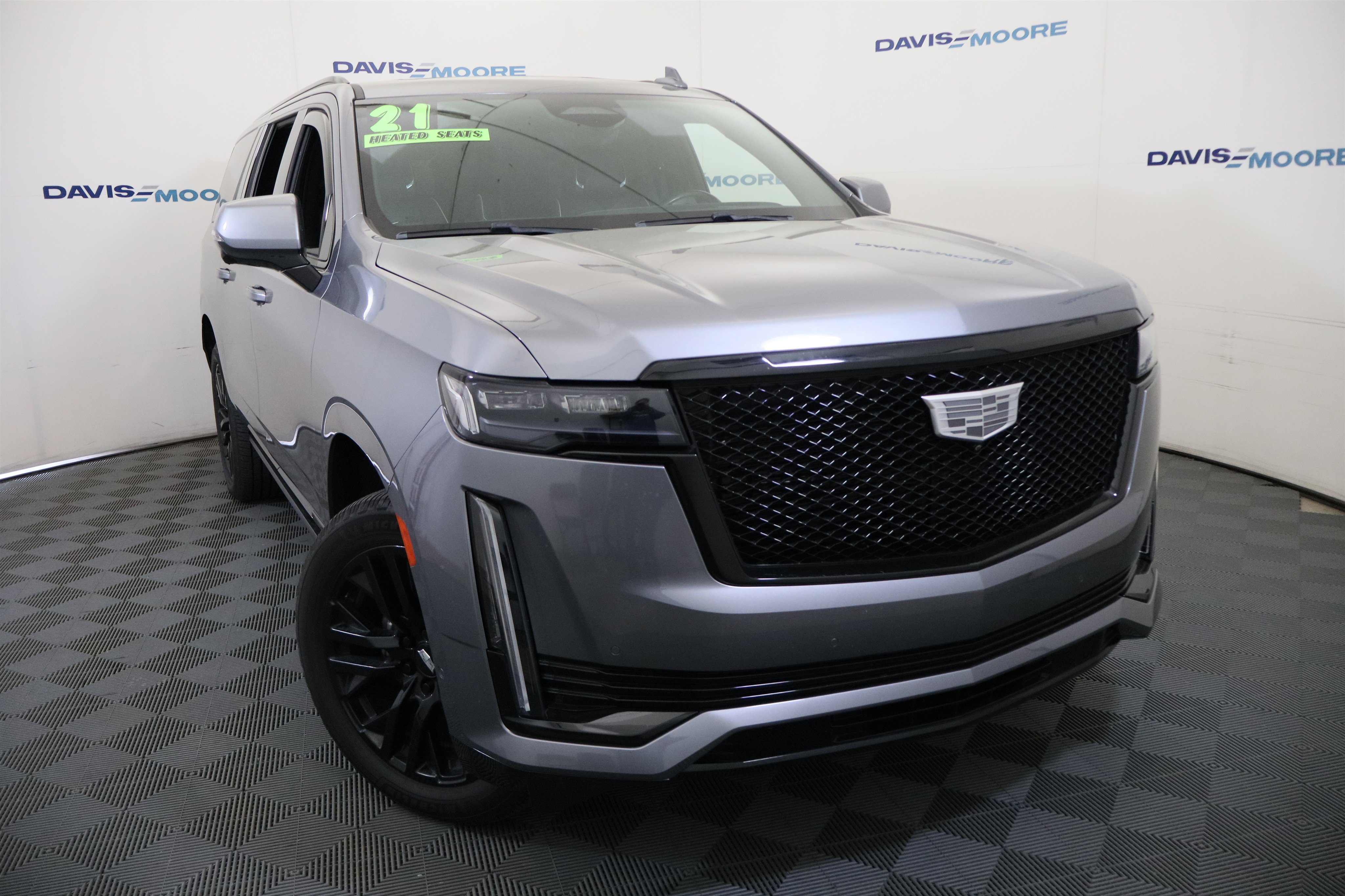Used 2021 Cadillac Escalade ESV Sport w/ Driver Assist Tech Package AWD/4WD image 2