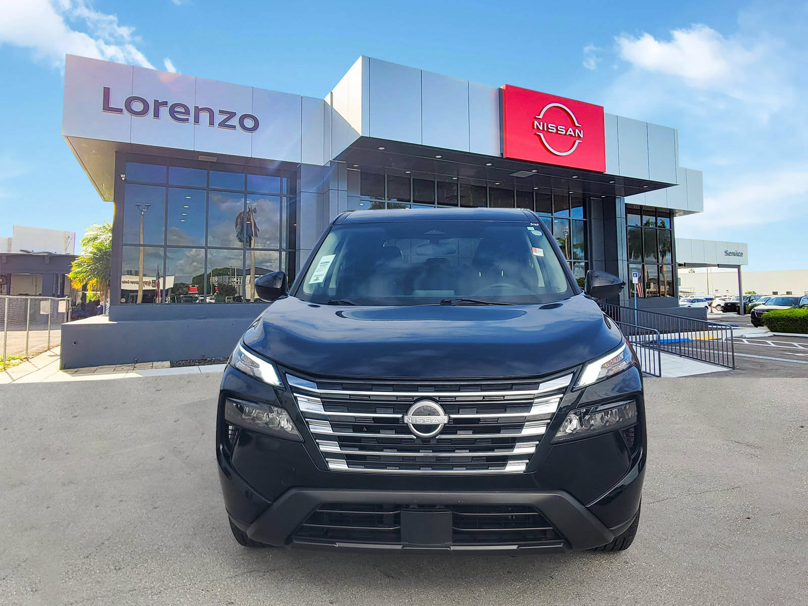 Certified 2024 Nissan Rogue SV image 2